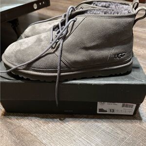 UGG Men's Chukka Boots in Gray Suede